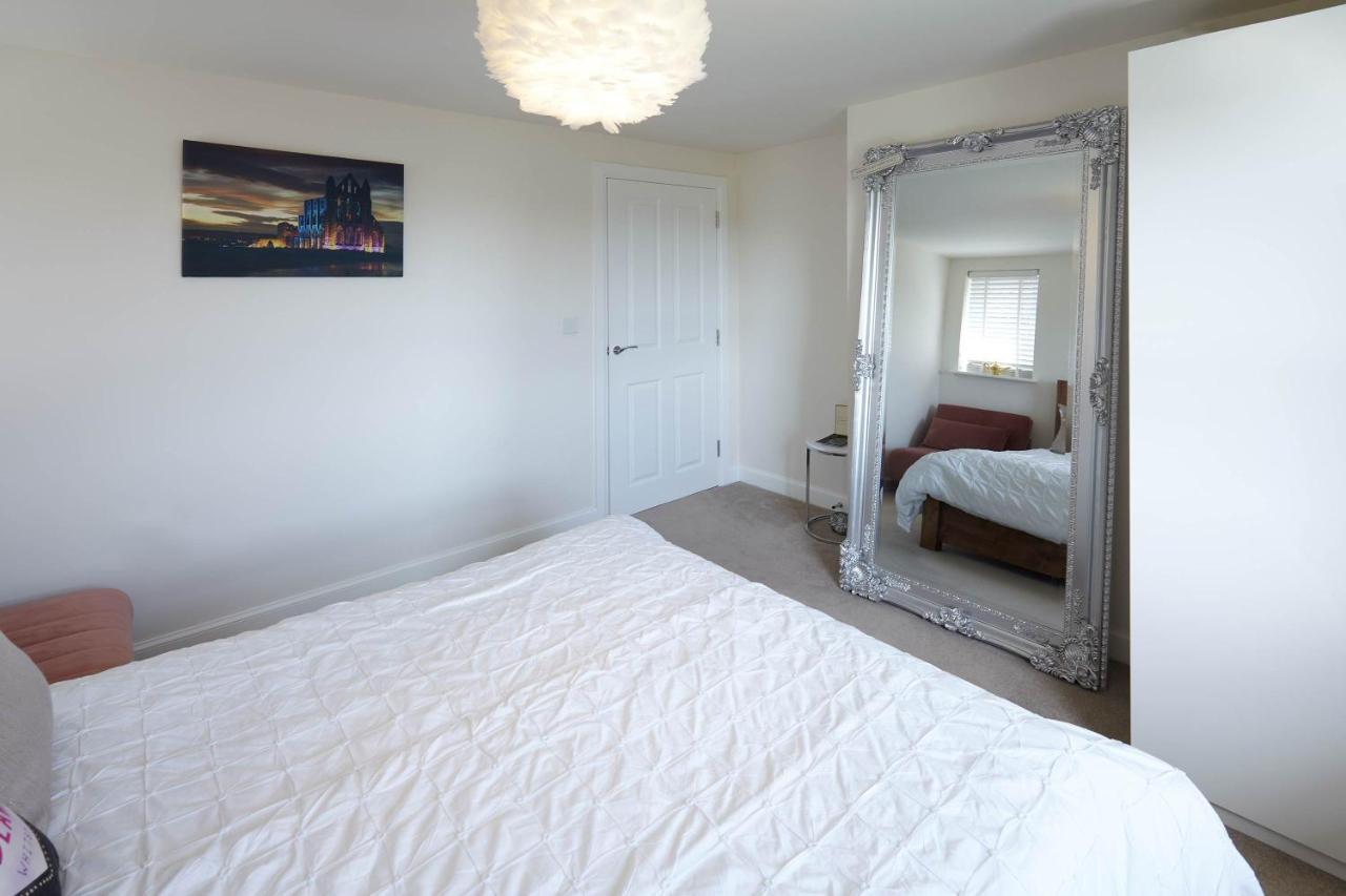 Host & Stay - The Cinder Track Hideaway Whitby Exterior foto